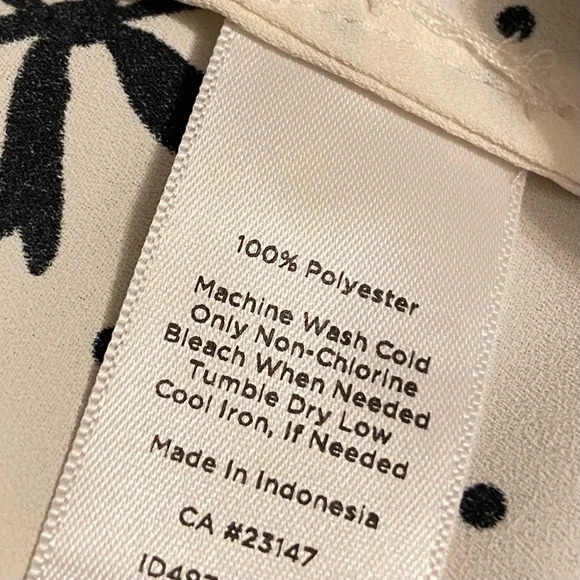 Talbots Cream Blouse with Black Bow Pattern - Picture 4 of 4